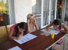 Дети помогают нам рисовать ))
